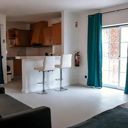 Alvor - Vitors Plaza 公寓 波尔蒂芒