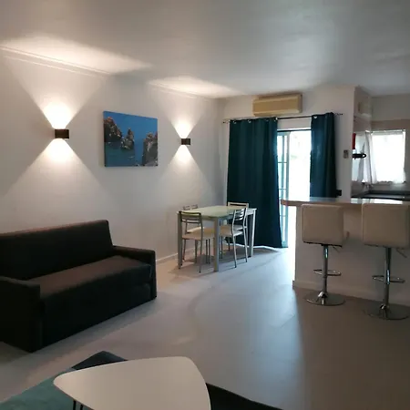 Alvor - Vitors Plaza Apartment