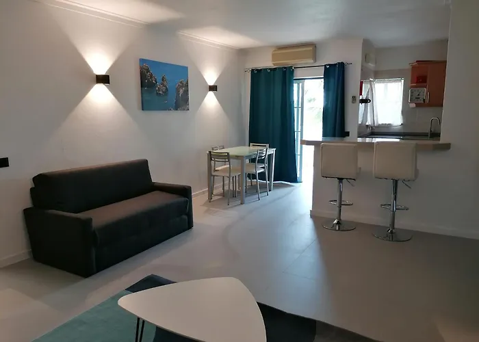 Alvor - Vitors Plaza Lejlighed *