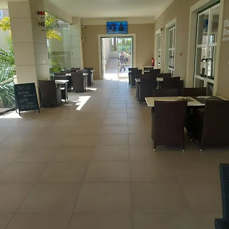 Alvor - Vitors Plaza Appartement